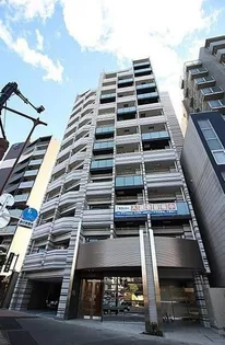 プレール・ドゥーク東新宿Ⅲ【7階】の外観