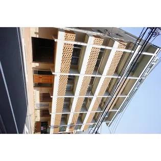 ブリックプレイス【1階】の外観