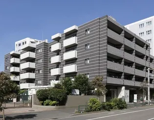 カスタリア三宿【3階】の外観