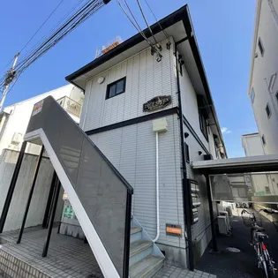 TRUE SEVEN【2階】の外観