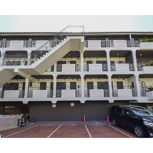 グランヒルズ西新宿【3階】の外観