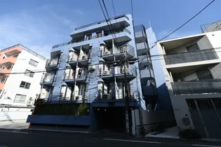 東京都新宿区若松町【マンション】の外観