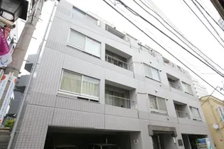 東京都中野区中野3丁目【マンション】の外観