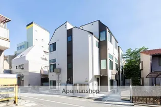 SHANTI CASA四谷若葉(シャンティーカーサ)【1階】の外観