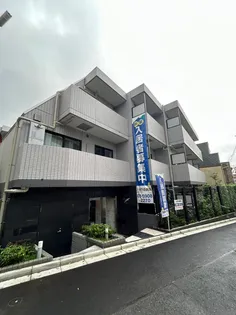 プレール・ドゥーク方南町【-1階】の外観