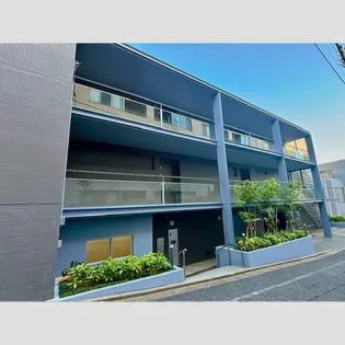 広尾アパートメント【3階】の外観