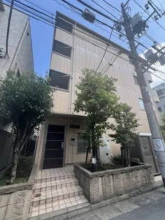 キューベックスワイズ【2階】の外観