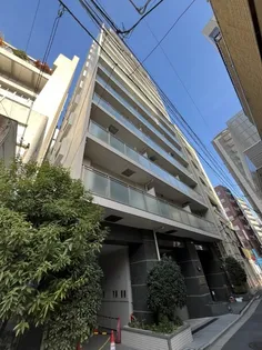 東京都新宿区四谷3丁目【マンション】の外観