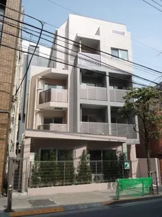 ブリュネーゼ三軒茶屋【2階】の外観