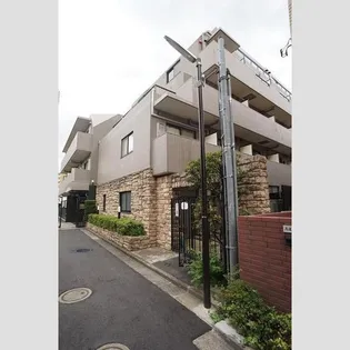 プラネット市ヶ谷【2階】の外観