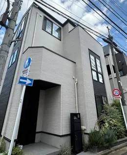東京都新宿区中落合3丁目【一戸建】の外観