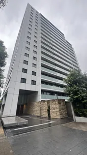 東京都新宿区北新宿2丁目【マンション】の外観