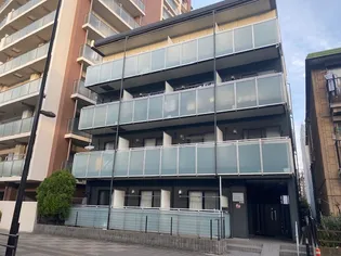 レオパレスラッキー【4階】の外観