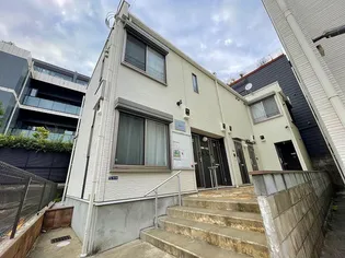 レオネクスト南青山2【2階】の外観