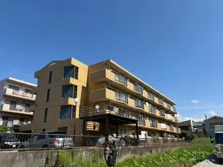 カザリヤマンションA棟の画像