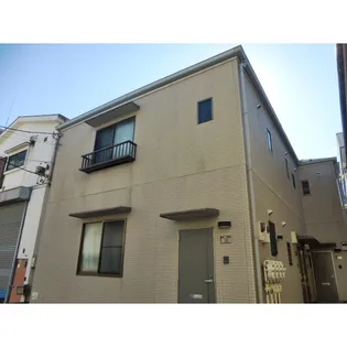 イーストビレッジ【2階】の外観