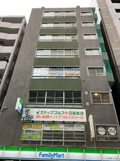東京都荒川区西日暮里2丁目【マンション】の外観