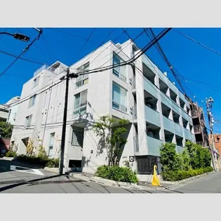 アプリーレ赤坂【3階】の外観