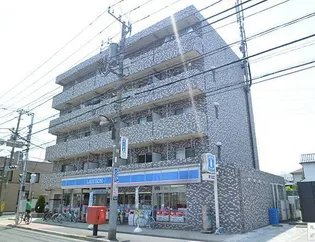 ラレ デ スリジィエ【2階】の外観