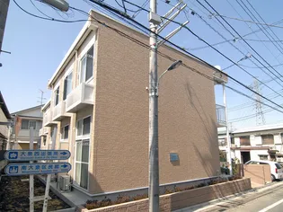 レオパレスシェ ヴー【1階】の外観