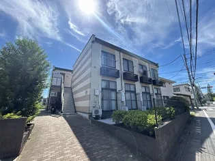 レオパレスアゼリア【2階】の外観