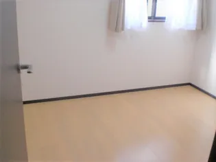 レオネクストエトワール要町【1階】の居間