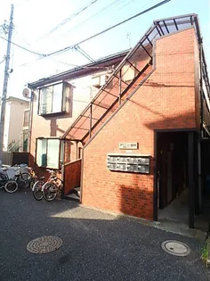 東京都新宿区西新宿4丁目【アパート】の外観