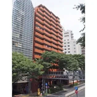 西新宿ダイヤモンドパレス【2階】の外観