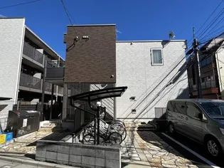 クレイノスヨン【2階】の外観