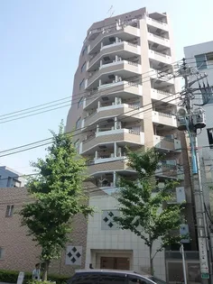 ロイヤルアメニティー西戸山【6階】の外観