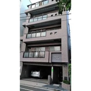 グリーンコート【5階】の外観