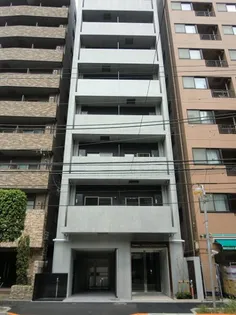 フェニックス新宿夏目坂【2階】の外観