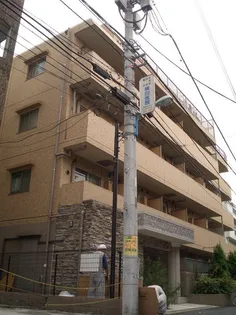プレール・ドゥーク西新宿【3階】の外観