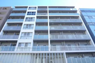 ルーエ中野坂上【8階】の外観