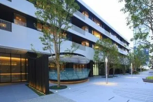 コンフォリア新宿イーストサイドタワーアネックス【3階】の外観