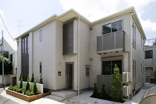 プリンストン【2階】の外観