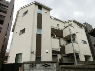 ヌーヴォープリエール【1階】の外観