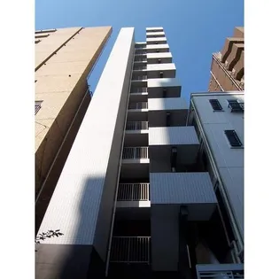 ジェノヴィア西新宿グリーンウォール【302号室号室】の外観