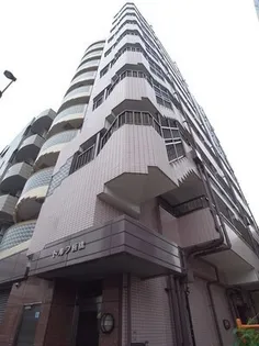 ドルフ板橋【2階】の外観