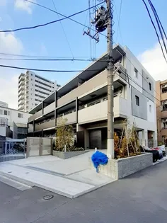 メゾン レジュイットの画像