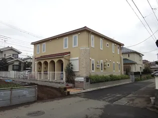 レフィナード【1階】の外観