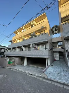 パレロワイヤル弦巻【3階】の外観
