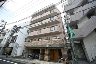 東京都渋谷区富ヶ谷2丁目【マンション】の外観