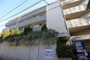 東京都新宿区高田馬場3丁目【マンション】の外観