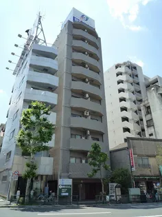 東京都新宿区弁天町【マンション】の外観