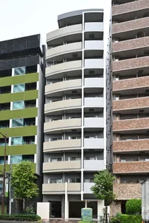 東京都練馬区練馬3丁目【マンション】の外観