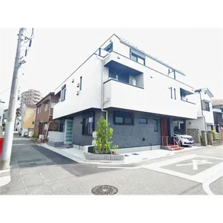 メゾン シャルマンの画像