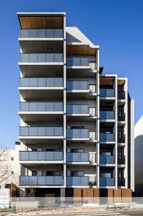 シーズンフラッツ新大塚【2階】の外観