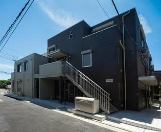 フォトアファール【2階】の外観