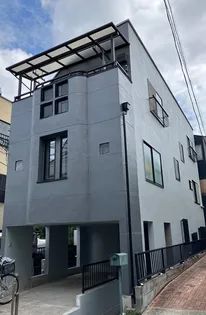 東京都新宿区大久保2丁目【一戸建】の外観